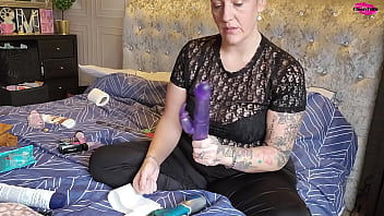 Preview 1 of Racyangel Gape - Checking out My sex toys