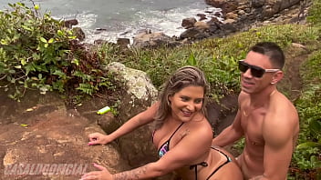 Preview 3 of Beabtyfull Girls Big Boobs Xxx - Fizemos um sexo gostoso na trilha em Florian&oacute_polis!