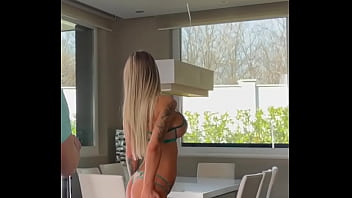Preview 1 of Gym Instrukture - How Monika Fox Poses For A Photo Shoot Of A New Scene