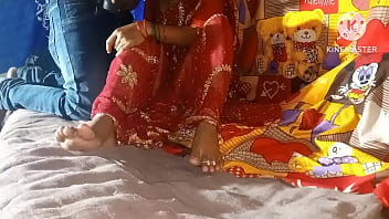 Preview 1 of Mon Teach Sex Brand Love - इंडियन देसी भाभी गांव की देसी लड़के  के साथ