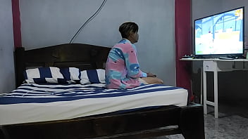 Preview 1 of Japani Xxx Vidieo - cada dia voy la casa de mi mejor a jugar pero lo que no sabe es que siempre que voy termino follandome a su esposa mientra el sale a trabajar lo siento amigo pero tu esposa esta muy rica para follar