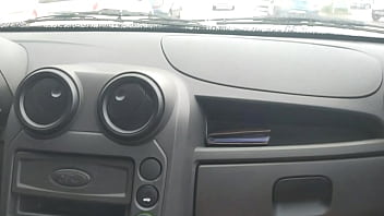 Preview 2 of Xdesivideo S - Olha s&oacute_ o que eu aprontei com o motorista de aplicativo- Adivinha como eu paguei a corrida?