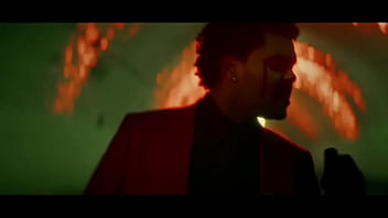 Preview 2 of Video Bokep Sunny Leone - The Weeknd - Blinding Ligths (Official Video)