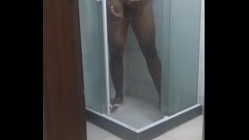 Preview 1 of Aliya But Porn Video - Estimulando a caceta no banho