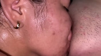 Preview 2 of Sunny Leone Xxx Pron Hub Japan - mi hermanastra esta descansando y le chupo sus tetas y co&ntilde_o hasta que se despierta para follar