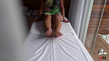 Preview 1 of Pee Discharge - Filmei cliente dos seios lindos e buceta apertadinha - Massagem t&acirc_ntrica -  VIDEO REAL