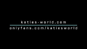 Preview 1 of Pasif Sevgilimle - Katie from Katie&#039_s World Showering Outdoors After Daytona Beach