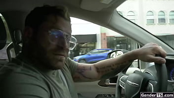 Preview 1 of Nichote Sex - Trans hitchhiker Itzel Saenz wants dick