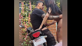 Preview 3 of Muslik Iraan Xx - MI NUEVA VECINA QUIERE QUE LA PENETRE Y TERMINE ENCIMA DE SU GRAN TRASERO