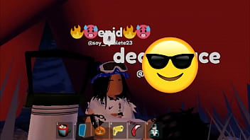 Preview 2 of Trocadero De Lia - SAFADA DO ROBLOX SENTANDO PRA NOVINHO GOSTOSO E DOTADO