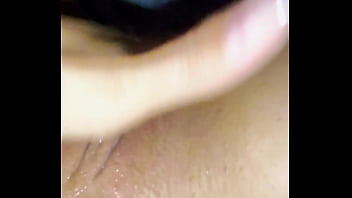 Preview 4 of Xxx In Poor Man Chuma Chati - acariciando mis grandes senos en la cama,  mientras follo mi apretado co&ntilde_o caliente- kaithsaumeth