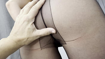 Preview 1 of Vlxx Japan Family - Mature Krayana In Pantyhose POV Blowjob Cumshot Vid