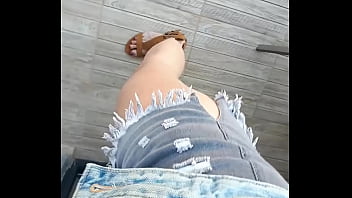 Preview 2 of Xxxi Vebio Hinbe - Pee desperation in jean shorts