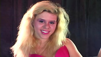 Preview 2 of Xnxxx Indo - Glazed Bentley - Blonde Babe Deepthroat And Facial Frosting