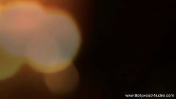 Preview 1 of School Boy N Gril - Erotic Dancer In The Night