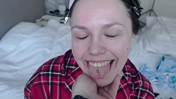 Preview 1 of Xxxvcio De Mulher Virgem - Violet Deep Throat Ass Lick Face Piss Cum Eat