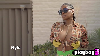 Preview 1 of Lenght Jav - Ebony big tits teen Nyla exposed perfect black body Nyla during posing action