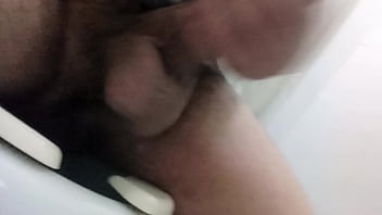 Preview 1 of Tape Lesbian - Mis huevos rebotan mientras me masturbo