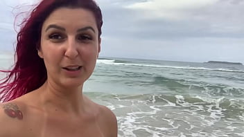 Preview 2 of Keisha Grey Atk - Na Praia Nudista encontrei a Laritxs olha no que deu.