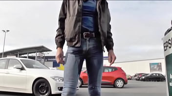 Preview 4 of Cum In Gay - pissing in my jeans in public