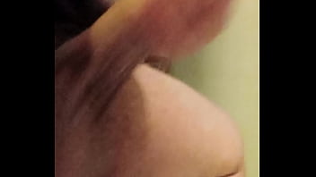 Preview 1 of Tra Nny - Masturbando mi verga aceitosa