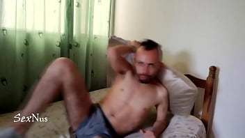 Preview 3 of Eye Fetsh - desnudo caliente ma&ntilde_anero