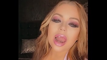 Preview 3 of Mami And Buy Foll Saxi Video - Cataliavalentine - update #2 - FullSizeRender - Feb 27,  2023