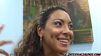 Preview 1 of Sister Brother Nit Home - The Best Way To Please Dee Is To Make It THREE