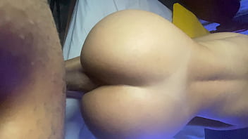 Preview 2 of 29 Mint Video - &Acirc_nus apertado tomando rola grossa