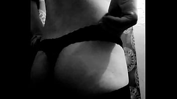 Preview 1 of Hot Beeq - V&iacute_deo de verificaci&oacute_n