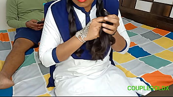 Preview 1 of Bust Girls Sex - स्कूल में छोड़ कर आओ ना भैया मुझे उठने लेट हो गया था