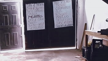 Preview 1 of Virgin Xpress - Seducing the technician at home (Delivery). I call the young guy who repairs cell phones and I show him my ass in a lingerie thong. DeisyYeraldine big Venezuelan bitch in Valledupar,  Colombia (I love fucking with strangers)