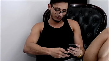Preview 1 of Bikermo Fit - CHAMEI MEU AMIGO PARA BEBER UMAS  E ACABEI TRANSANDO COM ELE