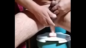 Preview 3 of Allu Arjun Nude Sex - Chica tv jugando con dildo rico