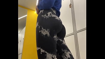 Preview 4 of Xvideos Com 8fb 7999a - Making my ass bigger so I can twerk on the cock even better  how you like the results?