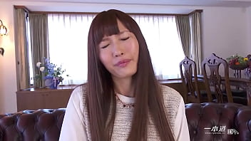 Preview 3 of 4k Cheating - 清楚なフリして実は痴女  出演: LinoA  1