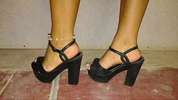 Preview 4 of Big Booba Xxnx - Sol is a sexy virgin Latina who loves to wear miniskirts and high heels