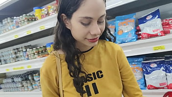 Preview 1 of Black Cock Women - Invito a mi casa a una desconocida que vi en el mercado,  ella acepta la invitacion pero me dice que solo 3H para que el novio no la descubra