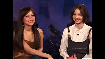 Preview 1 of Video Pren Xxx - А jenna ortega wensday Emma Mayers 2