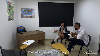 Preview 1 of Animals Womens Sex - These students need to pass the subject and decide to seduce the nerd in the room to pass the subject