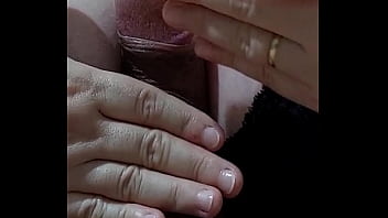 Preview 3 of Wee Baby - Fazendo uma massagem para aquecer