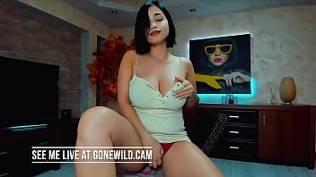 Preview 3 of Mom Sleep Fuuk And San - Latina With A Fat Ass!