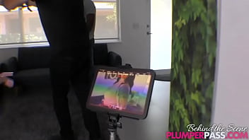 Preview 3 of Thjen Dia Com - Plumper Jadynn Stone Behind The Scenes Taking Dick on First XXX Scene