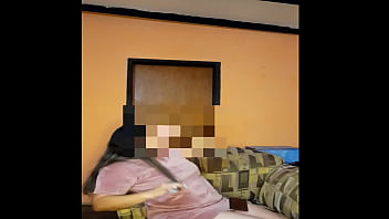Preview 1 of 30years Indian Housewife Fuck - LA VECINA ME LLAMA Y QUIERE QUE LE META MI POLLA