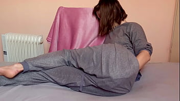 Preview 1 of Happening Mom - Teen dildo fucking - Maiskii
