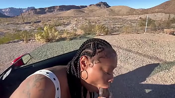 Preview 2 of Ugly Dog And Gir - Porsha blowing a dick in the desert
