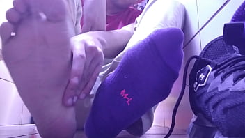 Preview 3 of Amature Incest - SHOWING MY DIRTY SNEAKERS AND MASSAGING MY SWEATY FEET
