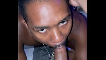 Preview 1 of Sex Marocain - Comi meu primo chapado de