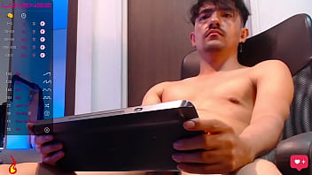Preview 4 of Roxxy Summner - This guy has a surprise for us at the end of the video,  I know you&#039_ll like it.
