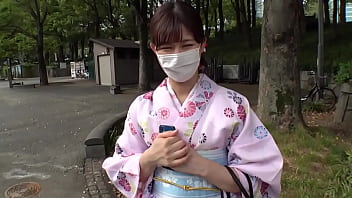 Preview 1 of 1boy2 Gilsa - 脱いだらすごい！アナルイキ若女将！スケスケの着物と全身敏感な反応これは良いの高画質フル動画はURLをコピペで⇛https://is.gd/l9KfdN